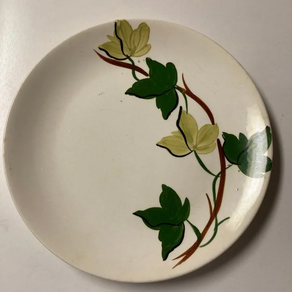 Vintage Blue Ridge Southern Potteries Plantation Ivy Luncheon Plate  3/8 inches